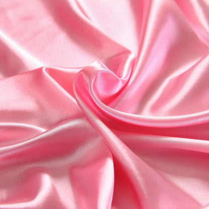 Conjunto LuxPink - Jogo de Capa de Colchão + Lençol em Cetim de Seda + Fronhas